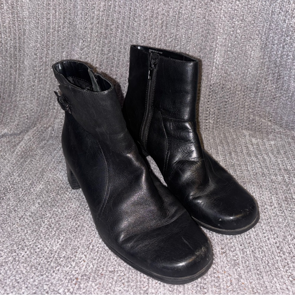 croft & barrow Black Leather Ankle Booties with Buckle Accent